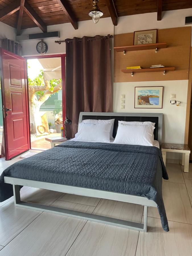 Country Lux Apartment Near Airport Markópoulon Eksteriør bilde